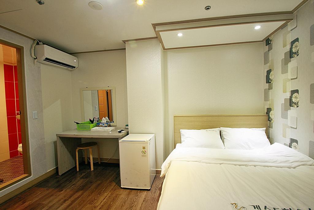 Eel Guest house 2*